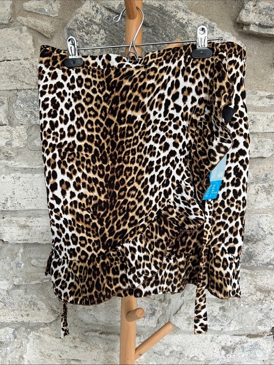 H&M Other - Leopard Print Wrap Skirt - beachwear